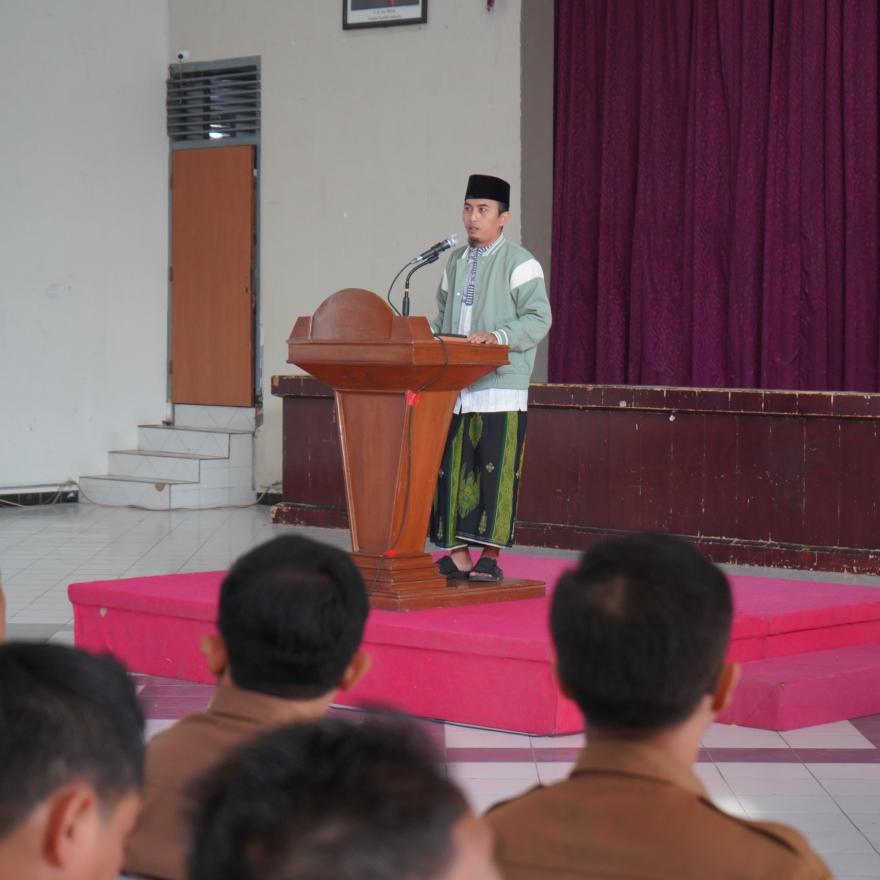 Celakalah Bagi Orang Yang Menyia-nyiakan Waktu Untuk Hal Yang Kurang Bermanfaat